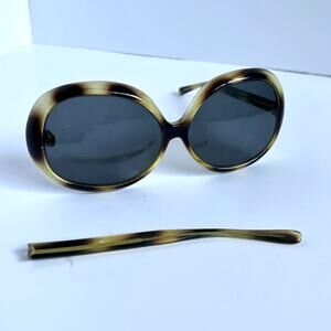 Vintage Oversized Tortoise Shell Sunglasses Broken Arm Smoke Tinted Round Frame
